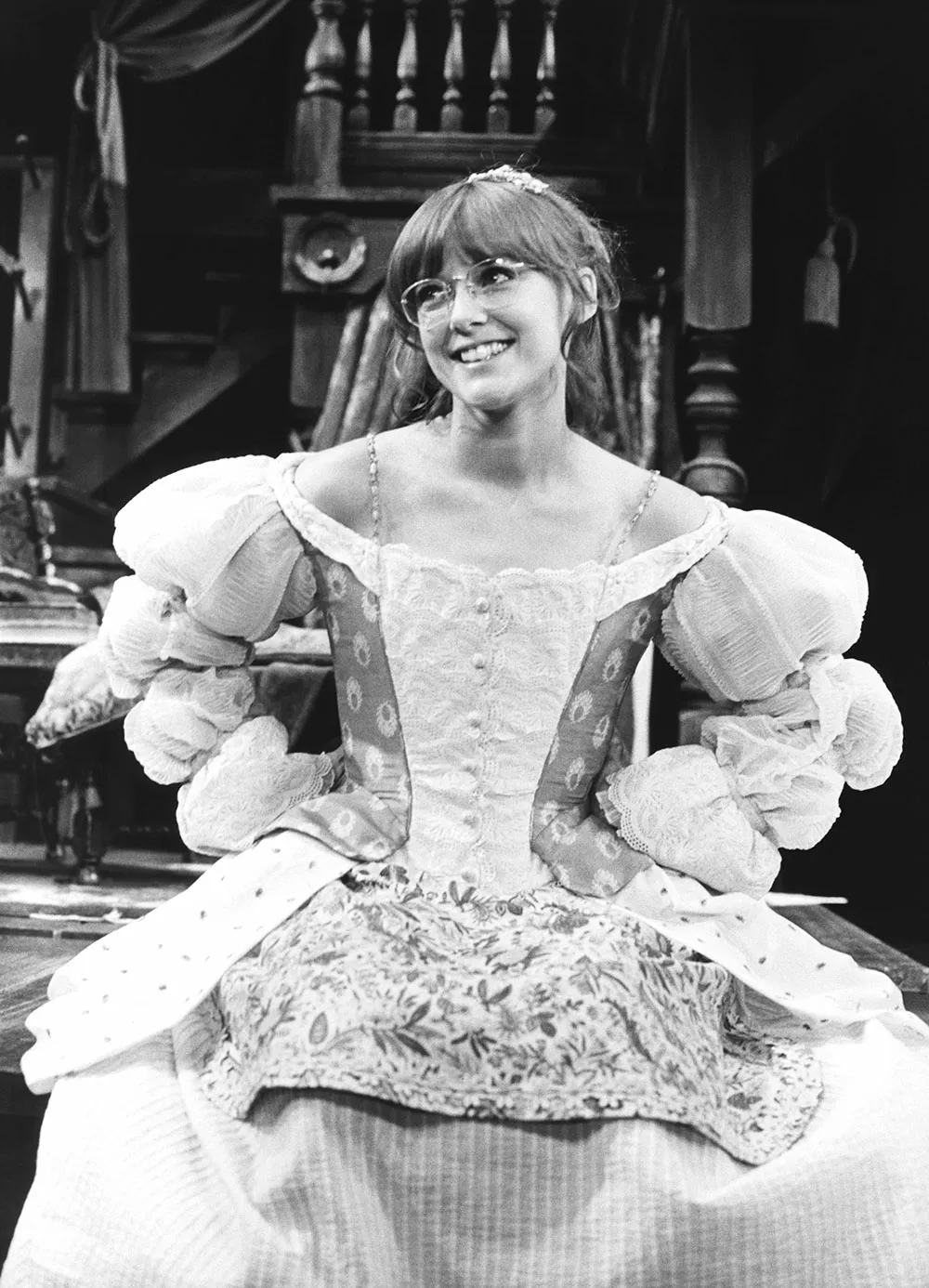Mary Beth Hurt na Broadway em 1974, na peça "Love for Love". Van Williams/Cortesia da Everett Collection.
