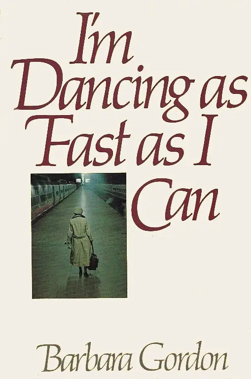 As memórias da Sra. Gordon foram um sucesso comercial inesperado, vendendo mais de dois milhões de exemplares. "Não esconde nada, mas não é exploradora", escreveu a autora Jill Robinson em uma resenha para o New York Times. Crédito: Harper & Row
