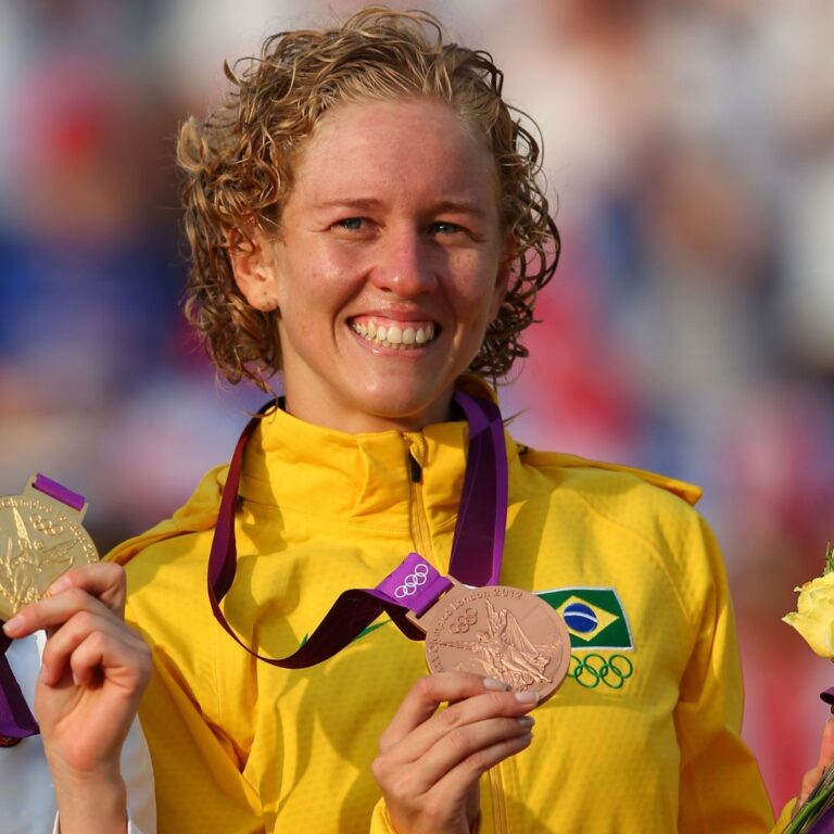 Yane Marques venceu o bronze olímpico no pentatlo moderno em Londres 2012. Getty Images