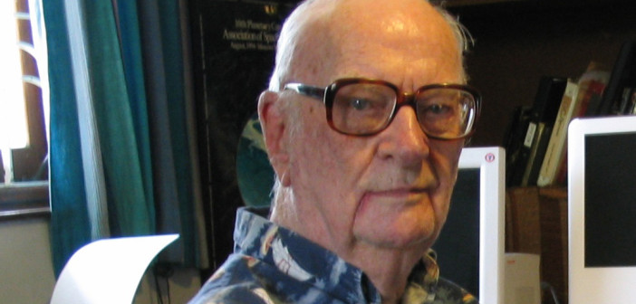 Arthur C. Clarke autor do livro "2001 - Uma Odisseia no espaço".