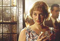 Kate Winslet, como Iris na juventude: elenco competente e elogiadíssimo