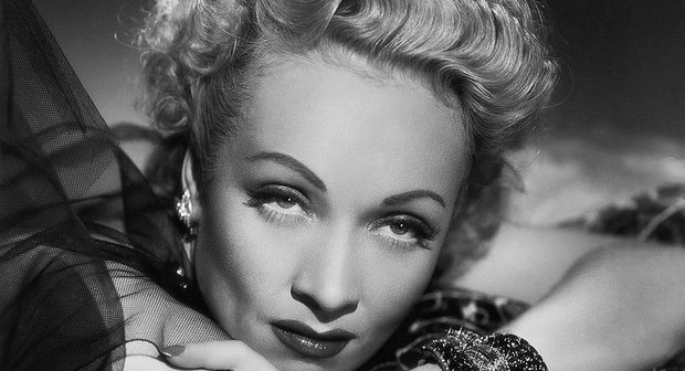 Marlene Dietrich era conhecida por suas joias incríveis (Foto: Reprodução)