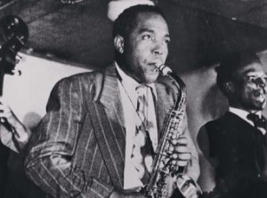 Charles Parker teve grande influência no jazz e tornou-se um dos maiores saxofonistas de todos os tempos (Reprodução/Internet)