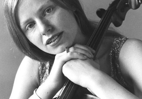 Violoncelista Jacqueline du Pré (Crédito da fotografia: Cortesia © Copyright All Rights Reserved/ © Focus | The Strad/ REPRODUÇÃO/ TODOS OS DIREITOS RESERVADOS)
