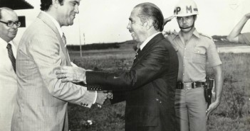 Vice Governador Ozanam Coelho em visita para abertura do Congresso os Previdenciários em recepção ao visitante pelo Pref. Aracely.