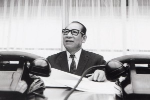 Momofuku Ando, fundou a companhia de alimentos Nissin