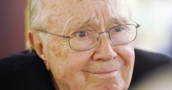 No dia 6 de agosto de 1945, Van Kirk, aos 24 anos, participou da missão que, segundo os historiadores, foi decisiva para forçar a rendição do Japão e pôr fim à Segunda Guerra Mundial (Foto: The Macon Telegraph, Beau Cabell / AP)