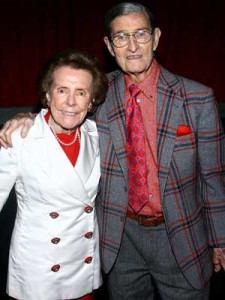 Eileen e seu marido, Jerry Ford, fundadores da agência de modelos, em foto de 2008. (Foto: Arquivo / Getty Images / Via AFP Photo)