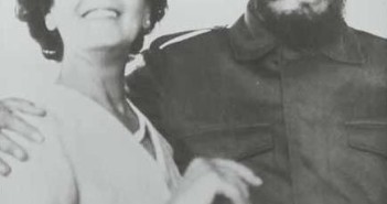 Laura Allende Gossens com Fidel Castro, 11 de novembro de 1971