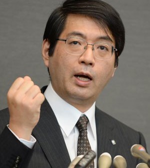 O cientista japonês Yoshiki Sasai em foto de abril de 2014 (Foto: Toru Yamanaka/AFP)