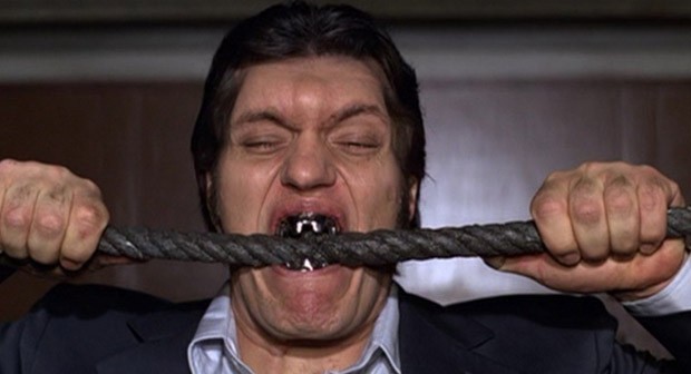 Richard Kiel como Jaws em '007 contra o foguete da morte' (1979) (Foto: Divulgação/MGM)