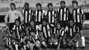Liderado pelo capitão Oldair, o Atlético-MG conquistou o título do Campeonato Brasileiro de 1971 (Foto: Agência Estado)