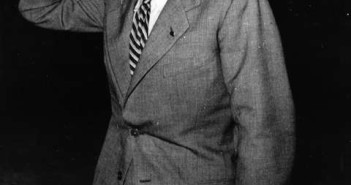 Louis Renault se entregou à Justiça francesa em 1944 para ser julgado pela acusação de ter colaborado com os nazistas (Foto: Keystone/Stringer / Getty Images)