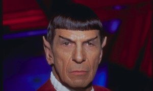 Leonard Nimoy como Spock, o vulcano de 'Jornada nas estrelas' - (Foto: Divulgação)