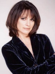 A atriz Alberta Watson ficou conhecida por interpretar Madeline na série La Femme Nikita, da década de 1990, e Erin Driscoll, em 24 Horas 