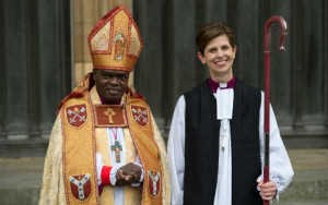 O primeiro casal de bispos da Igreja da Inglaterra (AFP) 