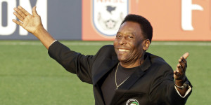 Pelé, o Rei do futebol (AP Photo/Frank Franklin II, File)