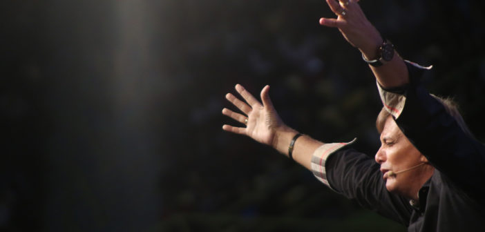 Igreja Apostólica Renascer em Cristo