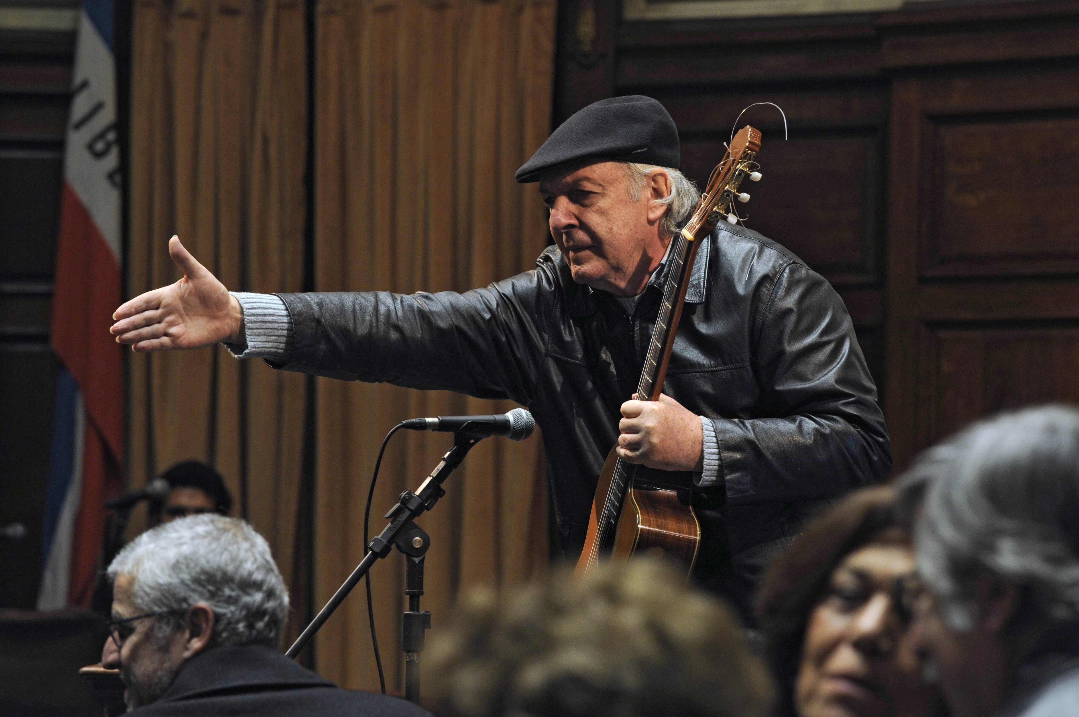 Daniel Viglietti, a voz da música popular uruguaia