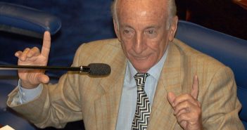 Fundação Lauro Campos