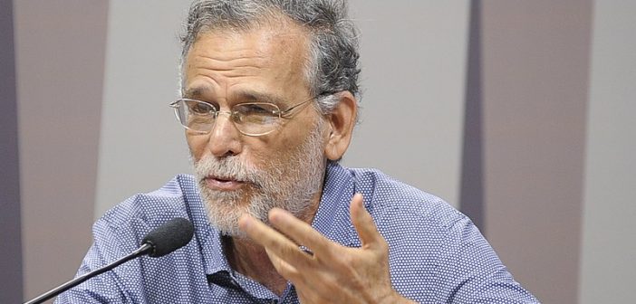 Zander Soares de Navarro