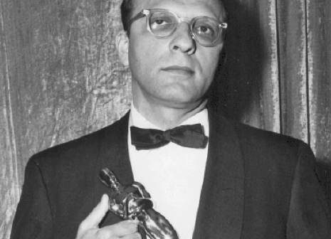 Philip Yordan, foi um escritor vencedor do Oscar com sua peça “Anna