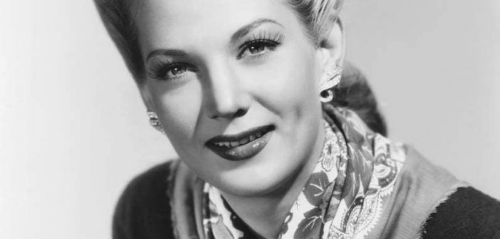 Louise Allbritton, era uma atriz americana de cinema e teatro