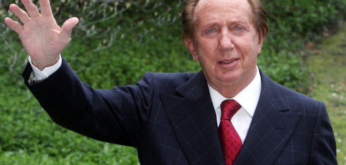 Le célèbre présentateur italien Mike Bongiorno est décédé