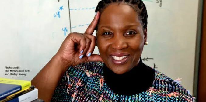 Doutora em economia pela Universidade da Califórnia (Berkeley), Lisa Cook é professora de Economia e Relações Internacionais na Universidade de Michigan. (Crédito foto: The Minneapolis Fed and Harley Seeley/ DIREITOS RESERVADOS)