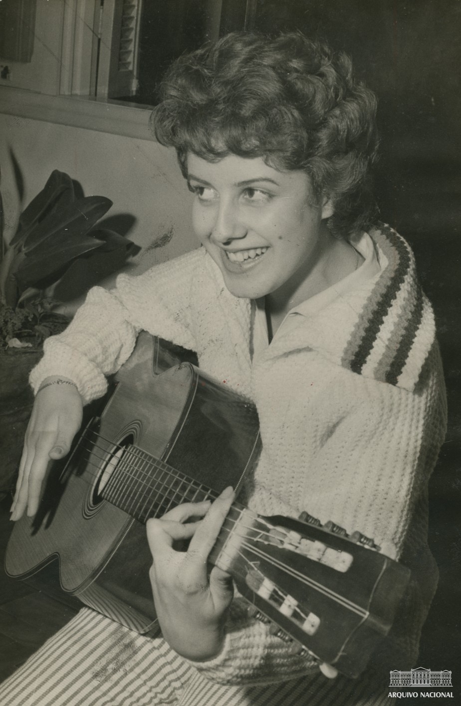 Celly Campello, a primeira estrela do pop nacional. 1960 (Foto: Arquivo Nacional) 