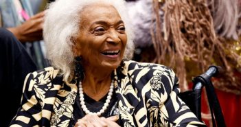 © Chelsea Guglielmino (Dez/2021) A atriz Nichelle Nichols