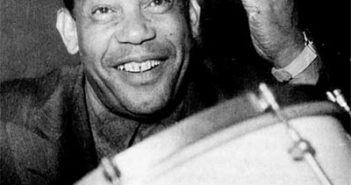 Zutty Singleton, baterista de jazz de 2 eras. (Crédito da foto: CORTESIA DISCOGS / REPRODUÇÃO /DIREITOS RESERVADOS)