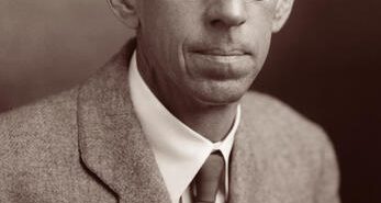 Dr. Lester Germer; Físico Pesquisador da Cornell. (Crédito da foto: CORTESIA ALAMY / REPRODUÇÃO /DIREITOS RESERVADOS)