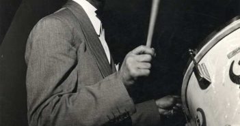 Sonny Greer, foi o baterista original da Duke Ellington's Orchestra. (Crédito da fotografia: Pictorial / REPRODUÇÃO / DIREITOS RESERVADOS)