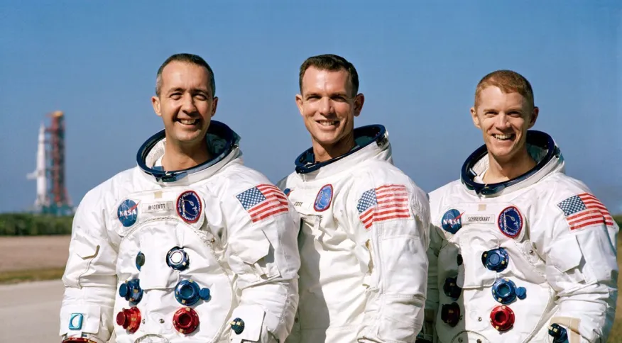 Tripulação principal da missão espacial Apollo 9. Da esquerda para a direita, James A. McDivitt, David R. Scott e Russell L. Schweickart. HUM Images/Universal Images Group Editorial/Getty Images