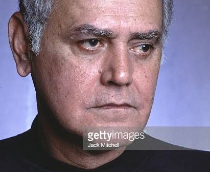 Retrato do diretor de teatro panamenho Jose Quintero (1924 - 1999), Nova York, Nova York, 1978. (Foto de Jack Mitchell/Getty Images)