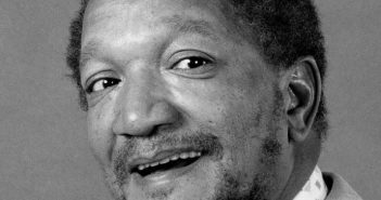 Redd Foxx, rabugento mestre do humor obsceno. (Crédito da fotografia: Cortesia Celebrity Net Worth / REPRODUÇÃO / DIREITOS RESERVADO)