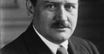 Édouard Daladier, signatário do Pacto de Munique. (Crédito da fotografia: Cortesia Annuaire Voyance / REPRODUÇÃO / DIREITOS RESERVADOS)