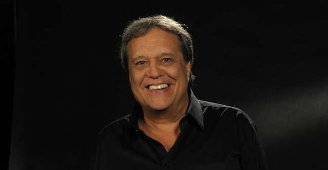 O ator e diretor Dennis Carvalho. (Foto: TV Globo/João Cotta)