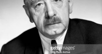 NEW YORK - 1º DE ABRIL: Retrato do maestro e educador musical Rudolph Ganz. 1º de abril de 1941. Nova York, NY. (Foto da CBS via Getty Images)