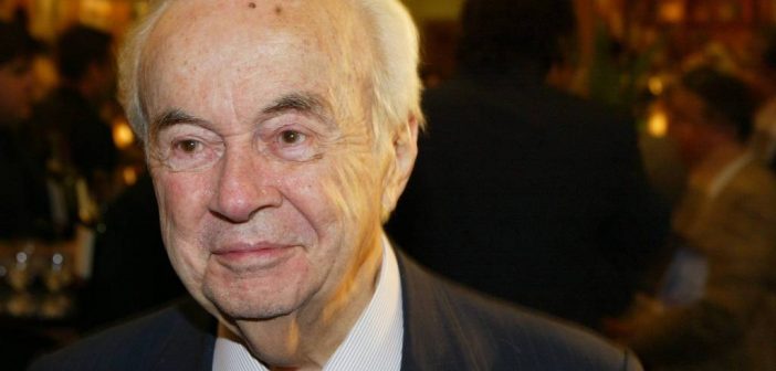 O publicitário Mauro Salles, durante evento em São Paulo - (Crédito da fotografia: João Sal - 15.ago.2006/Folhapress)