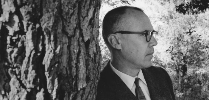 Walter Harding (Crédito da fotografia: Cortesia Fraser Hall Library News and Events/REPRODUÇÃO/ DIREITOS RESERVADOS)