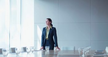 (Crédito da foto: Getty Images) A presença de mulheres na liderança melhora a maneira como as companhias pensam sobre mulheres