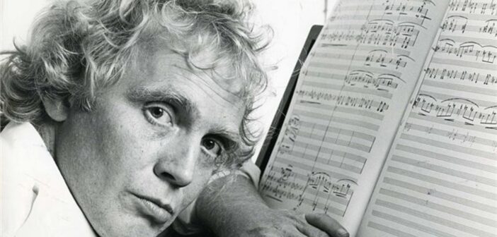 Peter Schat - Compositor que criou o 'tone-clock'. (Crédito da fotografia: Cortesia AvroTros/ REPRODUÇÃO/ DIREITOS RESERVADOS)