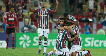Com a conquista, Fluminense consegue feitos inéditos na história do Campeonato Carioca © Tricolores celebram um dos gols: arrancada com direito a 'olé' (Armando Paiva / LANCE!)