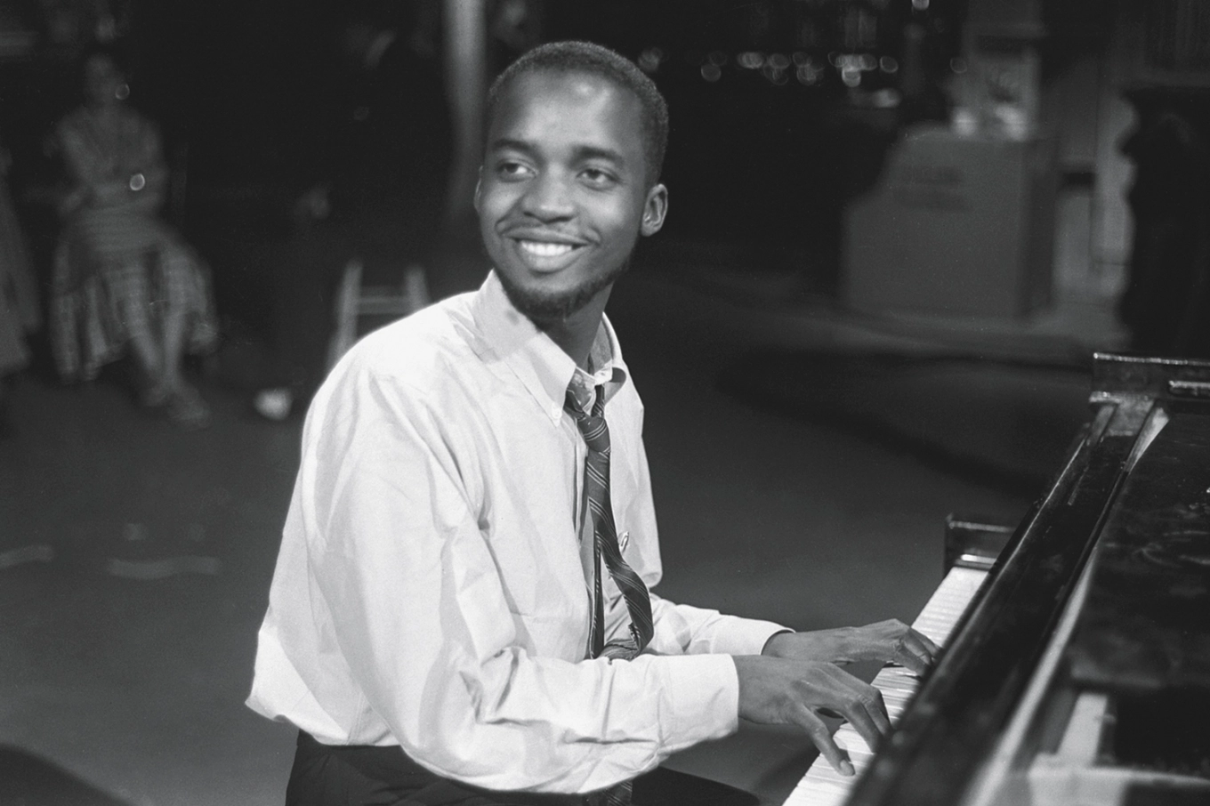 TRILHA FUNDAMENTAL - Ahmad Jamal: influenciador de nomes como Miles Davis (CBS Photo Archive/Getty Images)