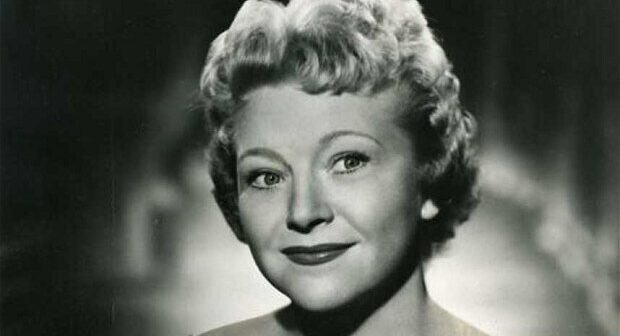 Dora Bryan, atriz e comediante, foi uma das artistas mais versáteis da Grã-Bretanha. (Crédito da fotografia: Cortesia © Copyright The Telegraph/ REPRODUÇÃO/ DIREITOS RESERVADOS)