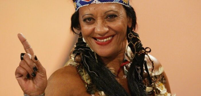 Ex-Chacrete Índia Potira (Fotografia: Cortesia Lucíola Villela/ REPRODUÇÃO/ DIREITOS RESERVADOS)