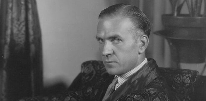 Retrato do diretor Henry King, para promover seu filme 'Hell Harbor', 1930. (Foto de Archive Photos/Getty Images)