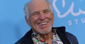 O músico Jimmy Buffett, autor de "Margaritaville", morreu aos 76 anos © Chris Delmas